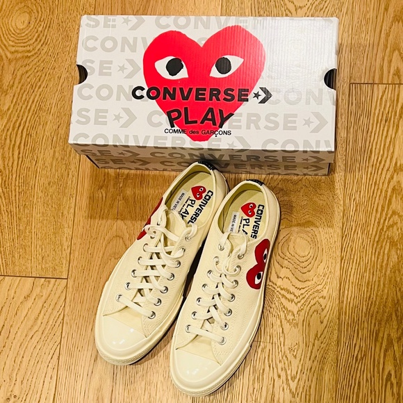 Comme des Garçons Play X Converse Lace-Up Sneakers - Picture 12 of 12